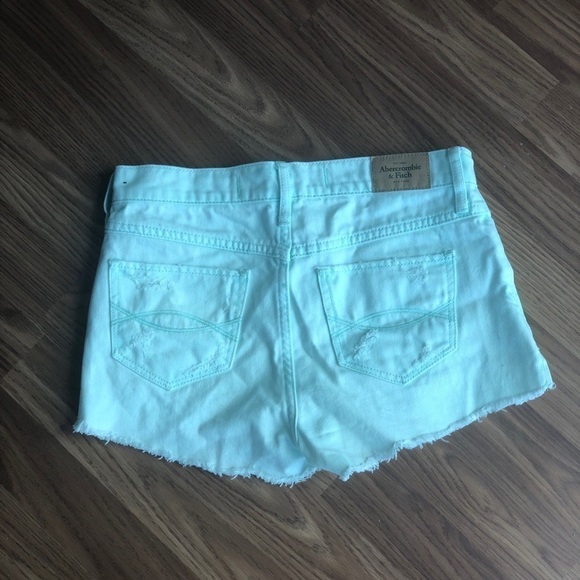 Abercrombie and Fitch  Distress Shorts Size 00 - Picture 14 of 16